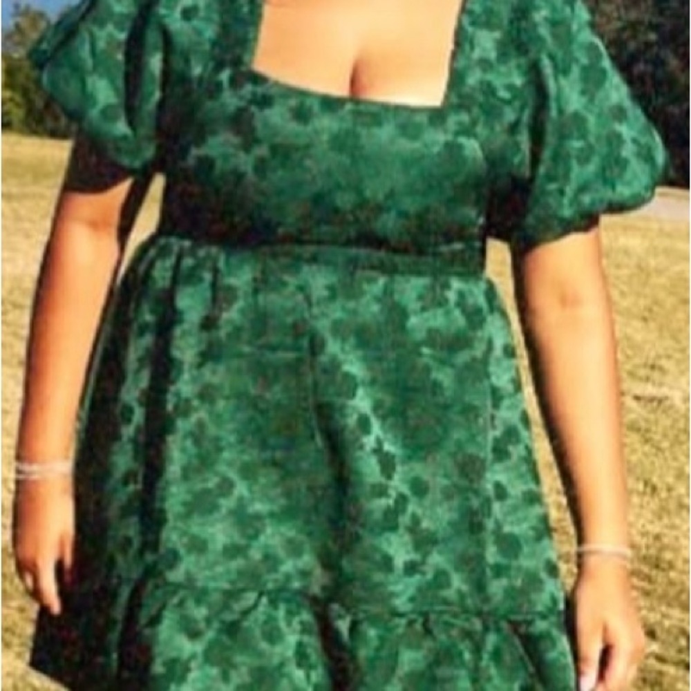 Elegant Green Floral Dress